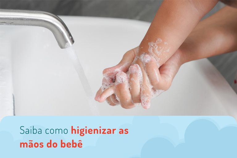higienizar as mãos do bebê