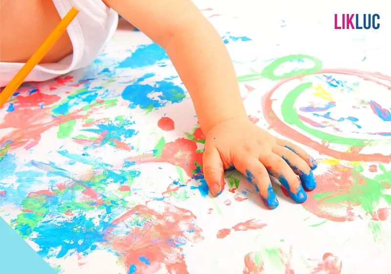 pintura feita por um bebe
