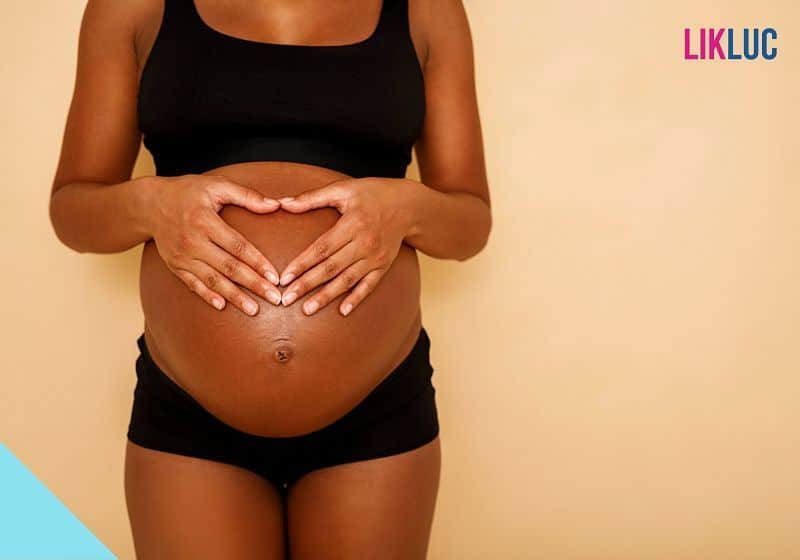 gestante de frente com as maos na barriga opt gestante de frente com as maos na barriga opt