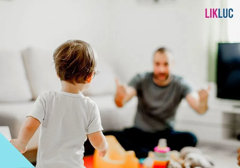 pai incentivando beb%C3%AA a usar o troninho opt pai incentivando bebê a usar o troninho
